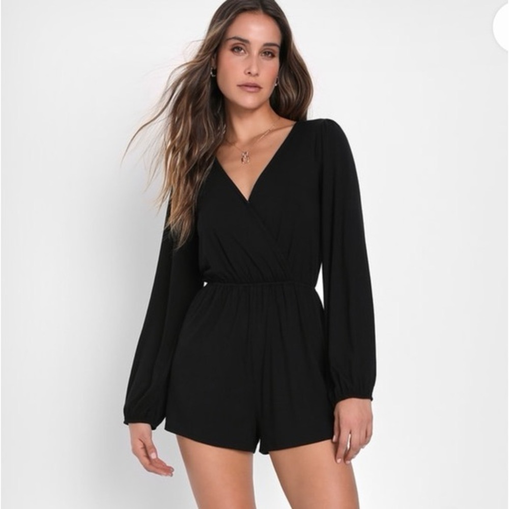 Lulu’s black long sleeve romper
